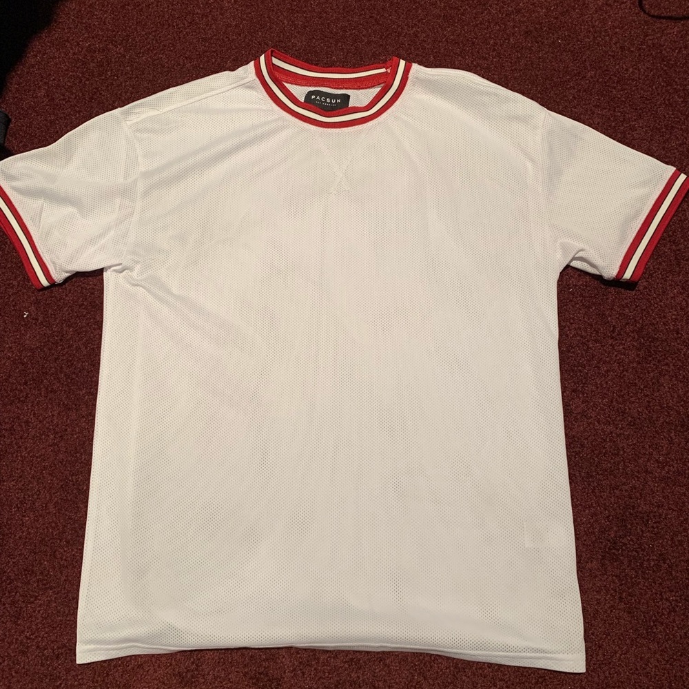 Short sleeve